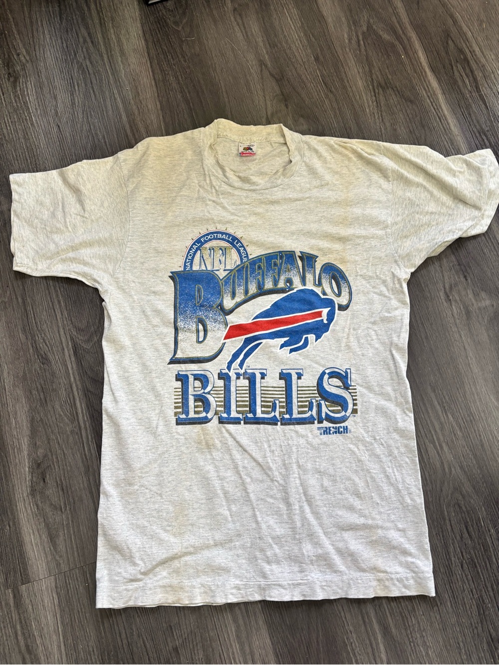 Vintage 90’s Buffalo Bills Fruit of the Loom Gray T-Shirt large